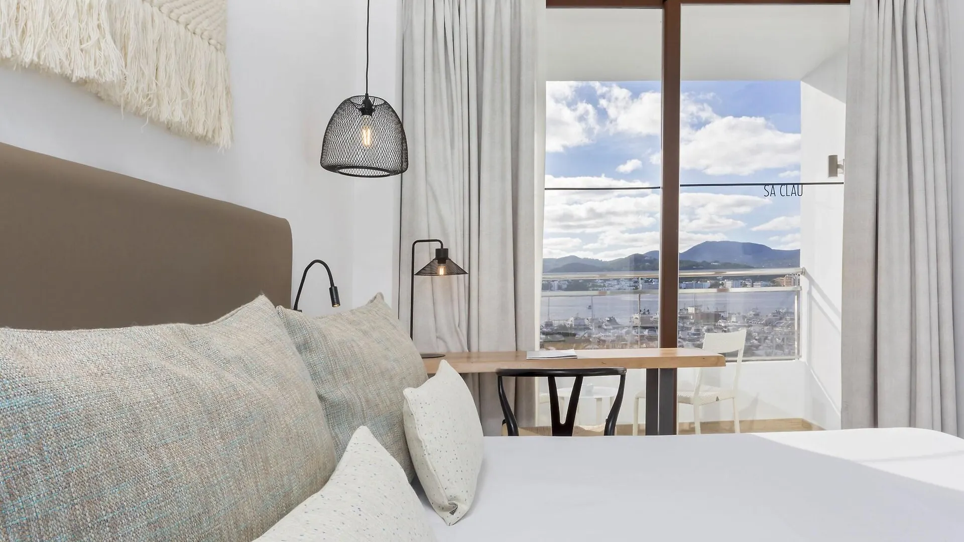 Hotel Sa Clau By Mambo Sant Antoni de Portmany 4*,  Espagne