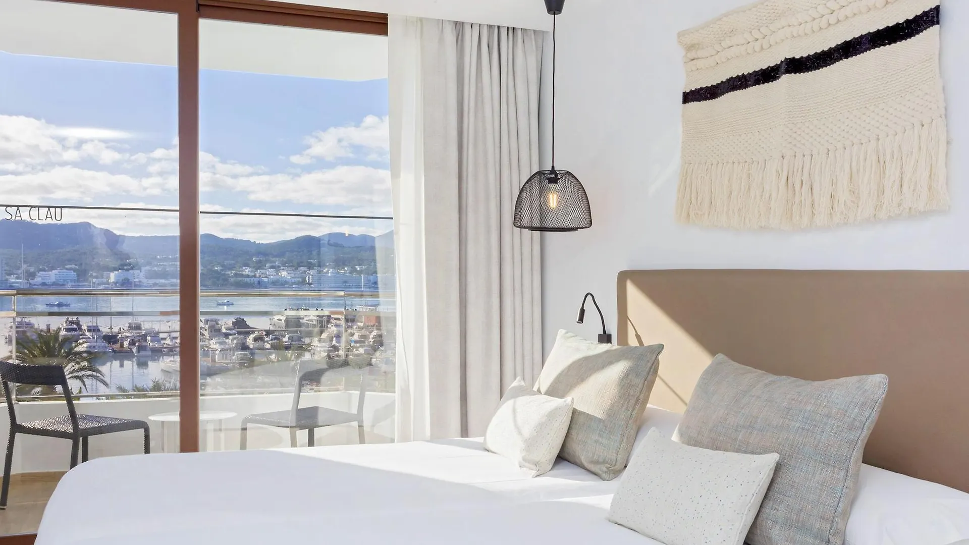 ****  Hotel Sa Clau By Mambo Sant Antoni de Portmany Espagne