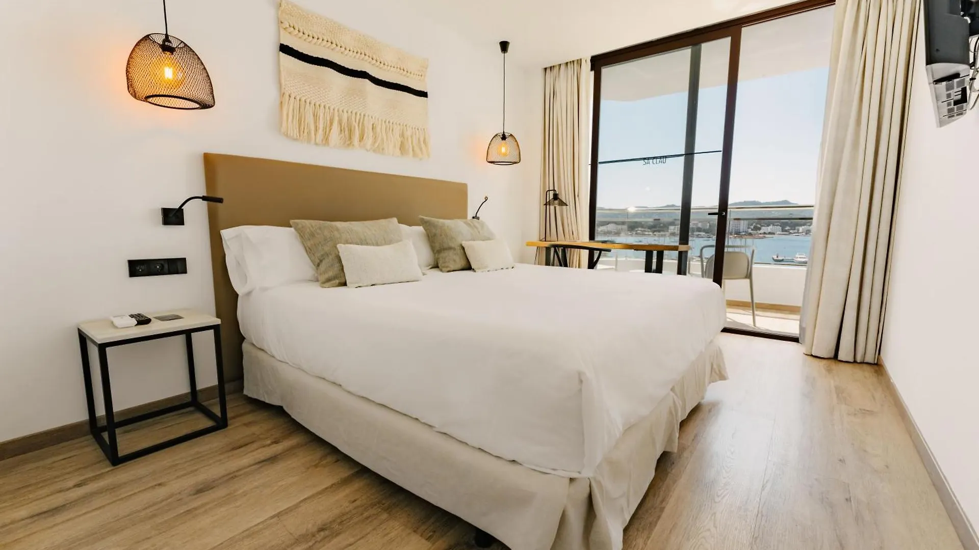 Hotel Sa Clau By Mambo Sant Antoni de Portmany 4*,  Espagne