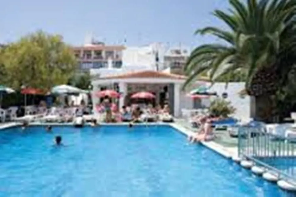 Hotel Sa Clau By Mambo Sant Antoni de Portmany 4*,