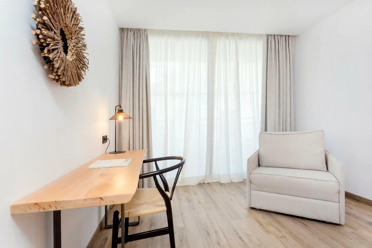 Hotel Sa Clau By Mambo Sant Antoni de Portmany