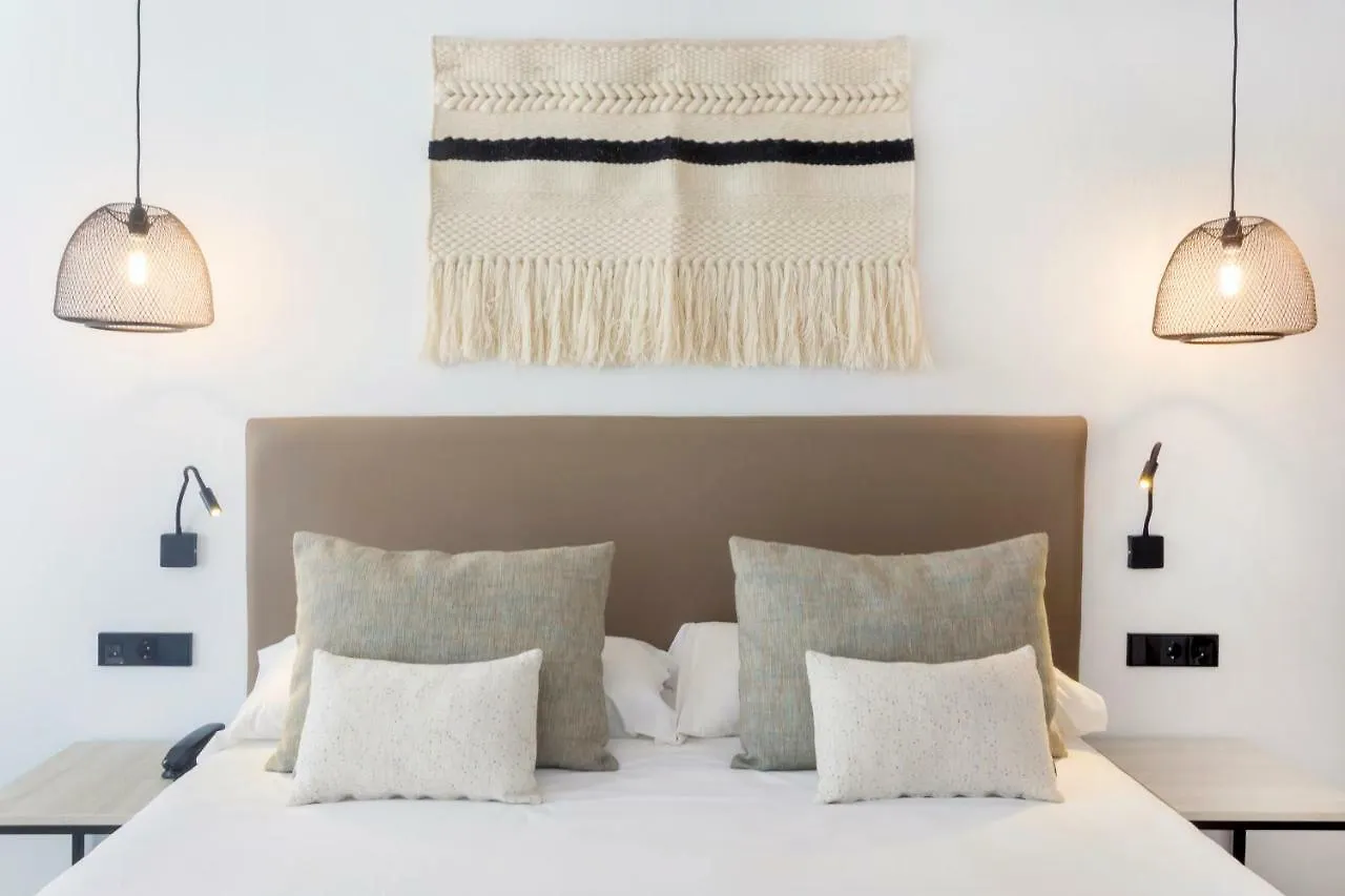 Hotel Sa Clau By Mambo Sant Antoni de Portmany